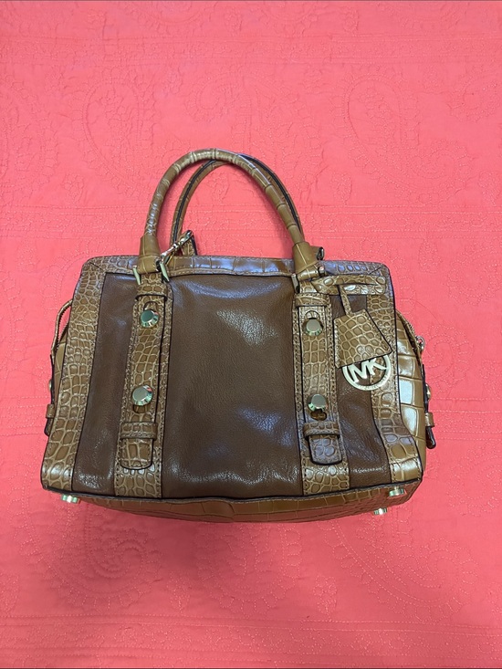 Michael Kors Handbags - Michael Kors Collins Studded Satchel